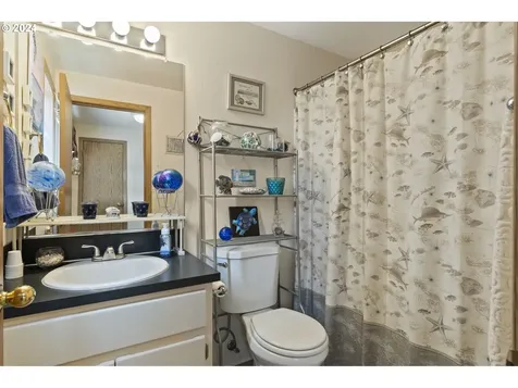 7909 NE 54th Way Vancouver WA 98662
