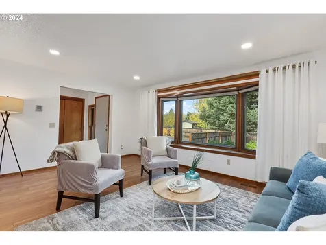 3926 Fairview Drive Hood River OR 97031