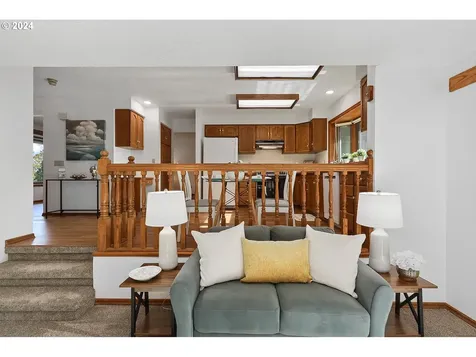 3926 Fairview Drive Hood River OR 97031
