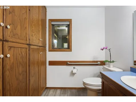 3926 Fairview Drive Hood River OR 97031