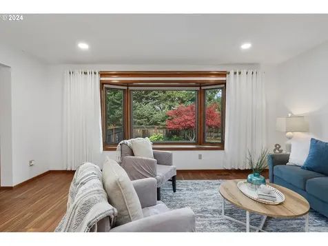 3926 Fairview Drive Hood River OR 97031
