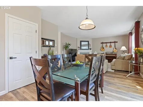 16506 Ne Pacific Drive Portland OR 97230