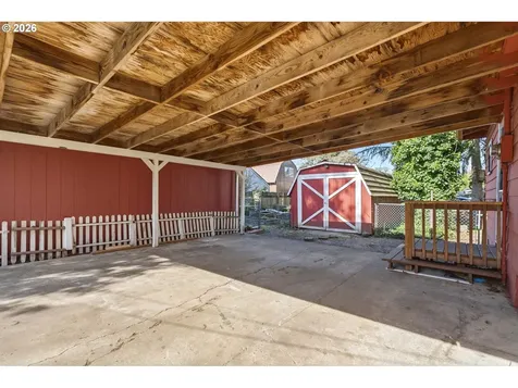 1061 5th Street Washougal WA 98671