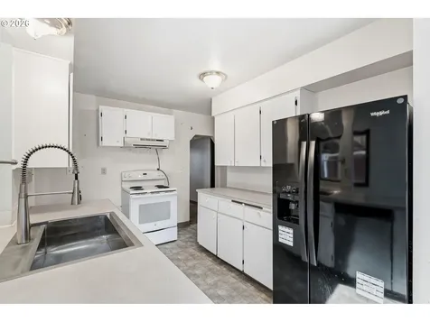 1061 5th Street Washougal WA 98671