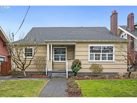 2515 Ne 43rd Avenue Portland OR 97213