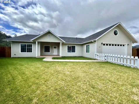 150 Deer Song Court Canyonville OR 97417