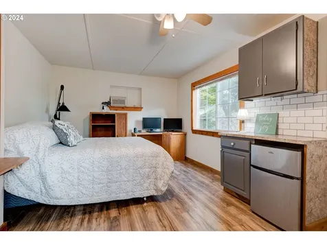 121 Hahn Drive Kalama WA 98625