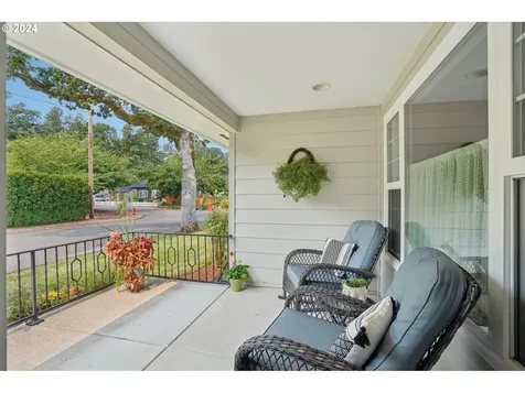 901 Barger Street Silverton OR 97381