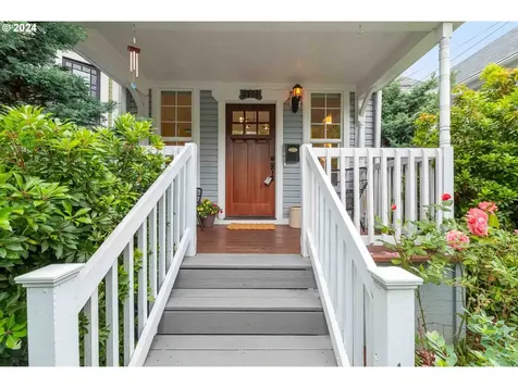 2301 Ne Rodney Avenue Portland OR 97212