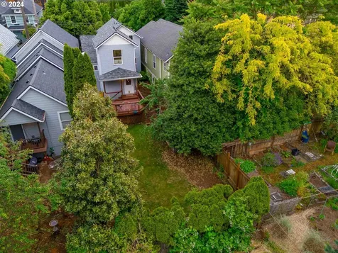 2301 Ne Rodney Avenue Portland OR 97212