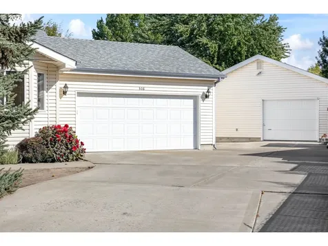 308 SE Juniper Court Prineville OR 97754