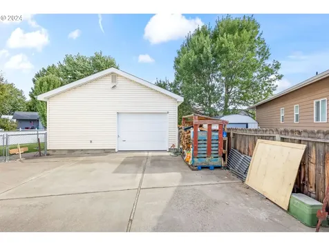 308 SE Juniper Court Prineville OR 97754