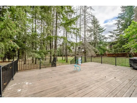 5734 Skyline Road S Salem OR 97306