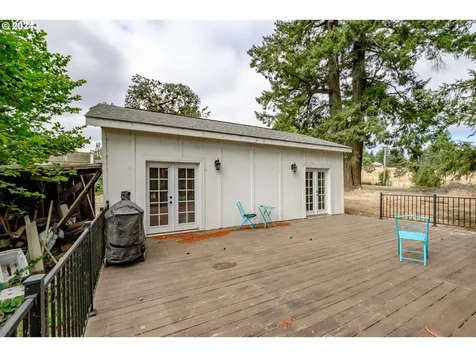 5734 Skyline Road S Salem OR 97306