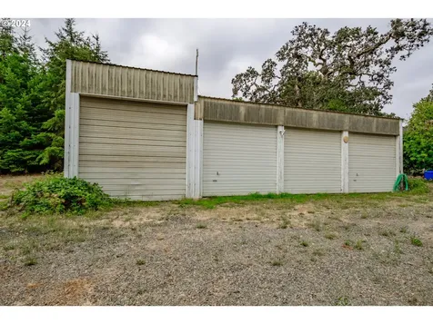 5734 Skyline Road S Salem OR 97306