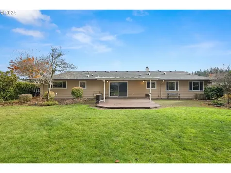 1235 NE 135th Avenue Portland OR 97230