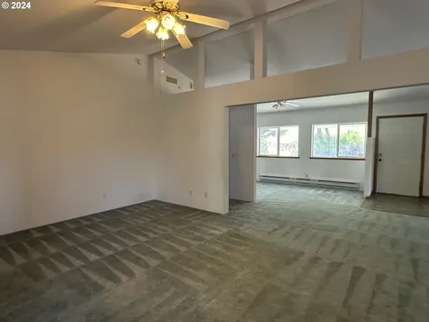 10000 S Bank Drive Roseburg OR 97470