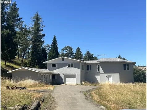 10000 S Bank Drive Roseburg OR 97470