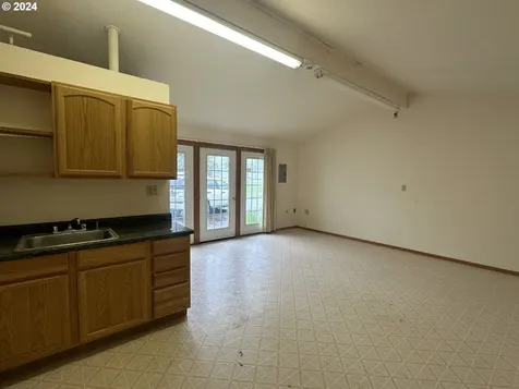10000 S Bank Drive Roseburg OR 97470
