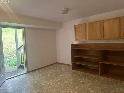 10000 S Bank Drive Roseburg OR 97470