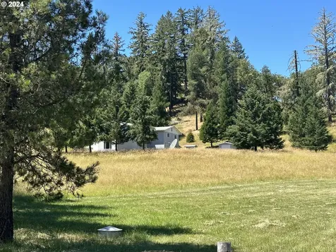 10000 S Bank Drive Roseburg OR 97470