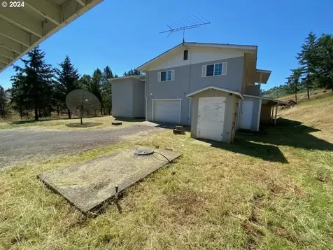 10000 S Bank Drive Roseburg OR 97470