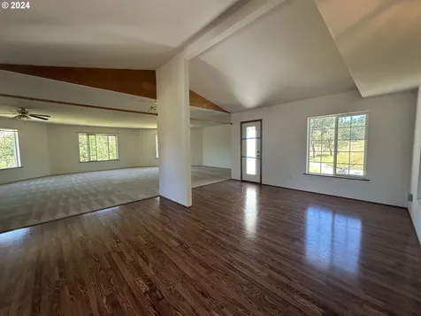 10000 S Bank Drive Roseburg OR 97470