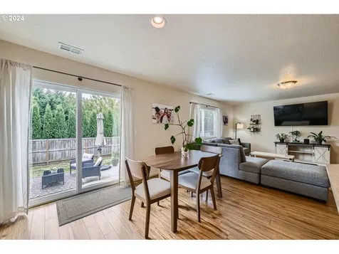 13011 NE 114th Way Vancouver WA 98682