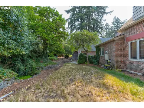 9616 SE 13th Street Vancouver WA 98664