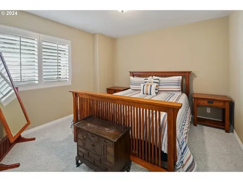 13867 Sw Benchview Terrace Portland OR 97223