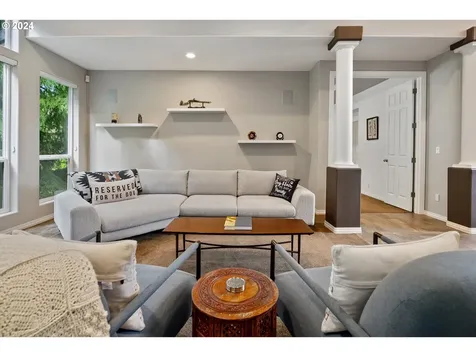 13867 Sw Benchview Terrace Portland OR 97223
