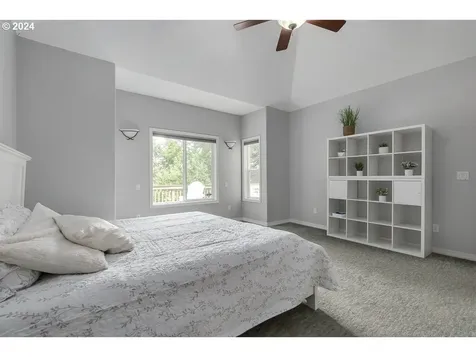 8566 Sw Ravine Drive Beaverton OR 97007