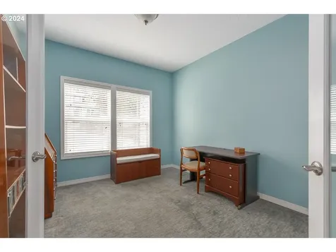 8566 Sw Ravine Drive Beaverton OR 97007