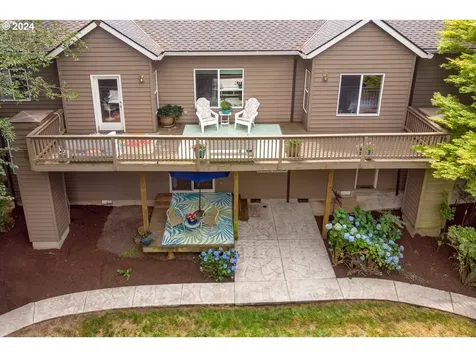 8566 Sw Ravine Drive Beaverton OR 97007