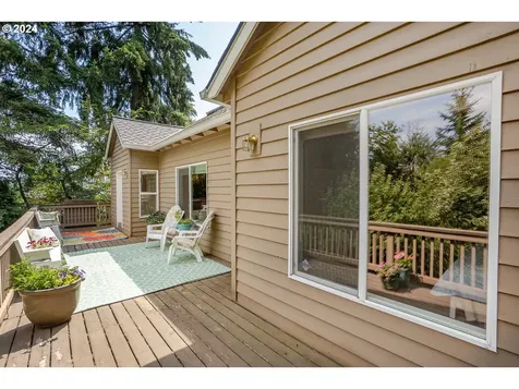 8566 Sw Ravine Drive Beaverton OR 97007