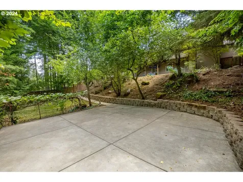 8566 Sw Ravine Drive Beaverton OR 97007
