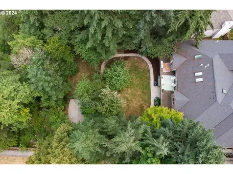 8566 Sw Ravine Drive Beaverton OR 97007