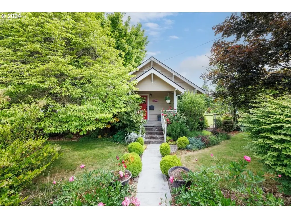 1403 15th Street Oregon City OR 97045
