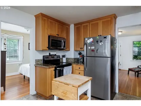 1403 15th Street Oregon City OR 97045
