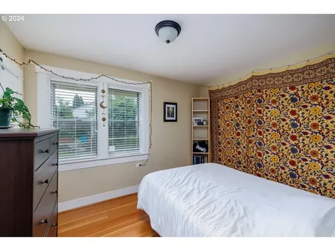 1403 15th Street Oregon City OR 97045