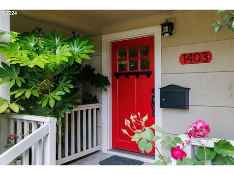 1403 15th Street Oregon City OR 97045