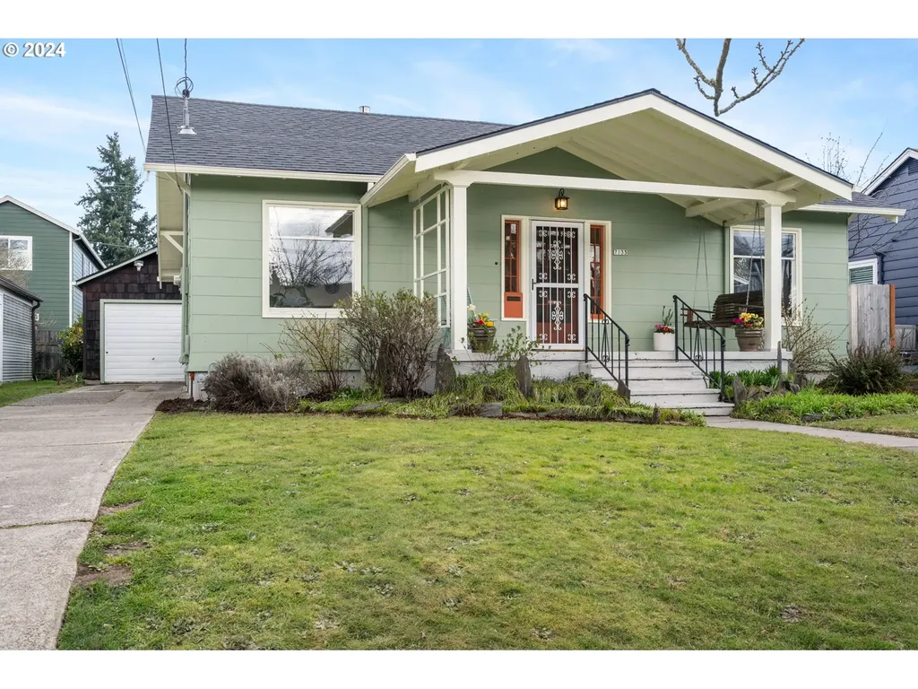 7133 N Ivanhoe Street Portland OR 97203