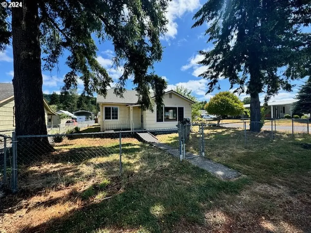 400 Morse Street Ryderwood WA 98581