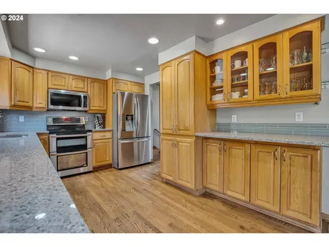 14815 S Greentree Drive Oregon City OR 97045