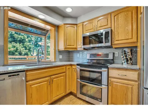 14815 S Greentree Drive Oregon City OR 97045
