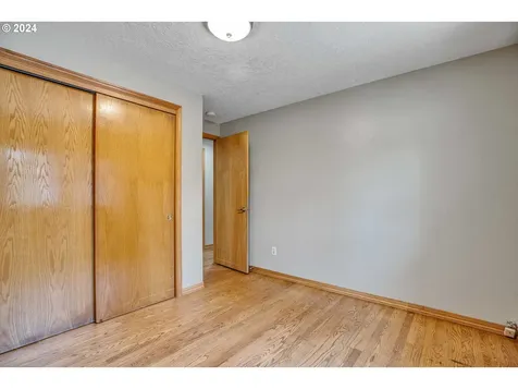 14815 S Greentree Drive Oregon City OR 97045