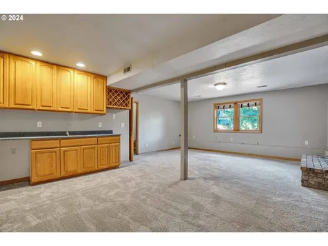 14815 S Greentree Drive Oregon City OR 97045