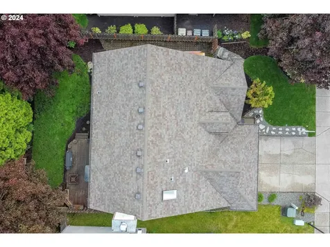 21108 NW Cannes Drive Portland OR 97229