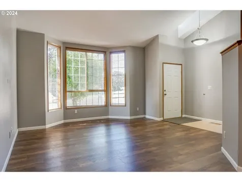 21108 NW Cannes Drive Portland OR 97229