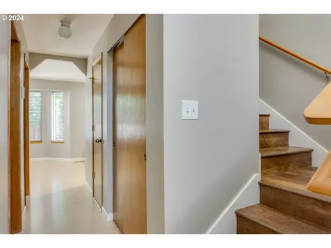 21108 NW Cannes Drive Portland OR 97229
